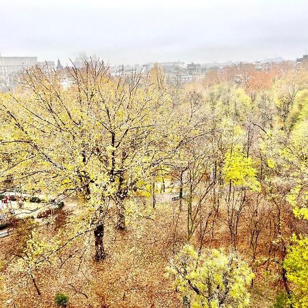 ブカレストPanoramic Lil' Parisアパートメント エクステリア 写真