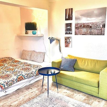 ブカレストPanoramic Lil' Parisアパートメント エクステリア 写真