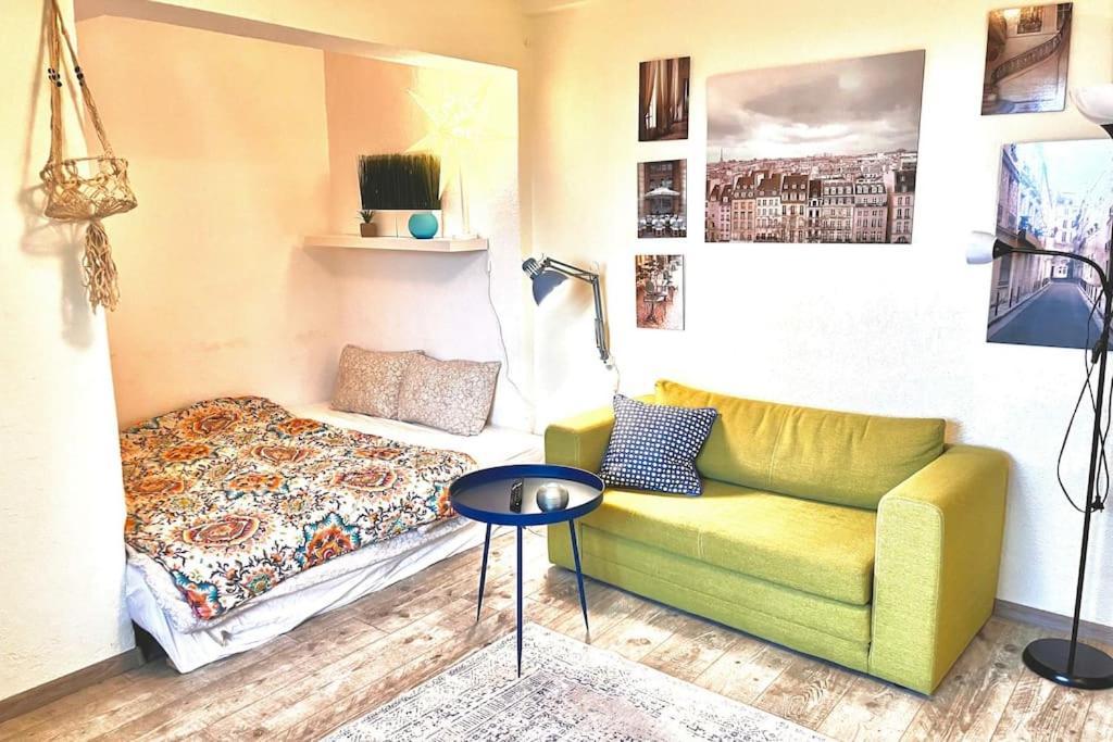ブカレストPanoramic Lil' Parisアパートメント エクステリア 写真